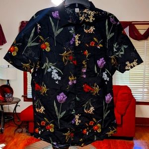 True Craft Black Rose Garden Short Sleeve Button Down Shirt Mens (M)